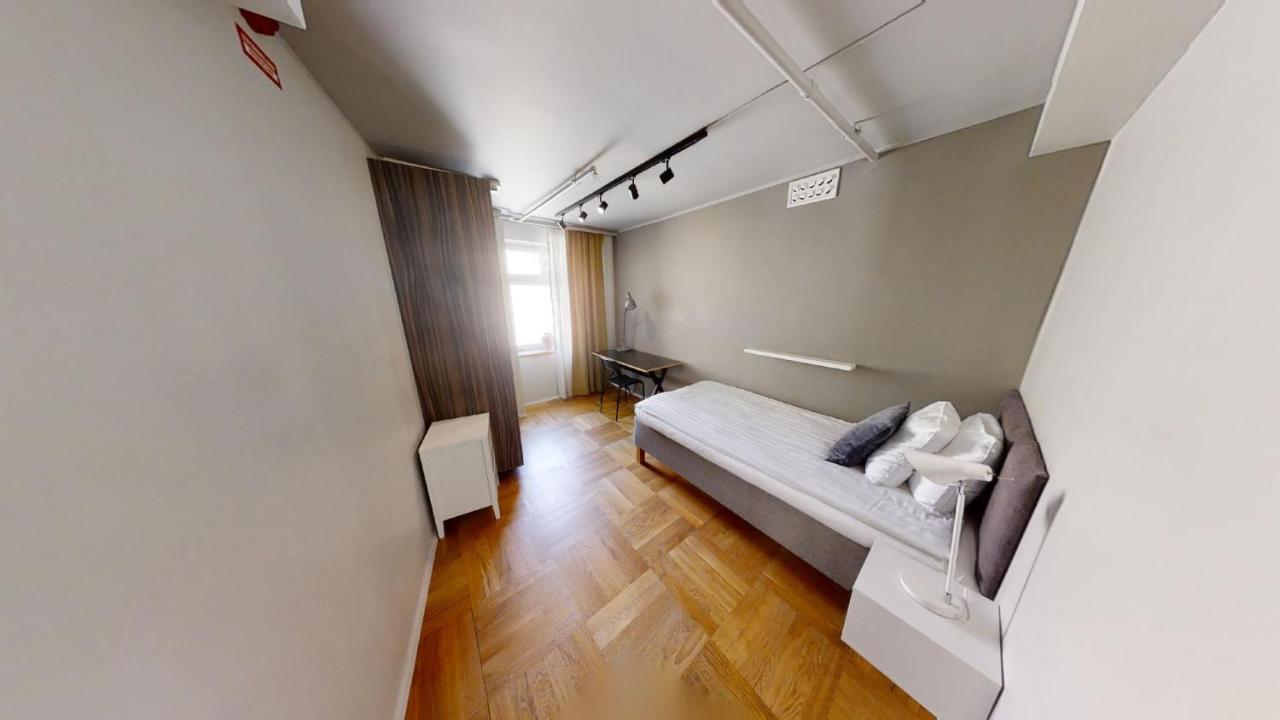 Second Home Apartments Asplund Солна Екстериор снимка