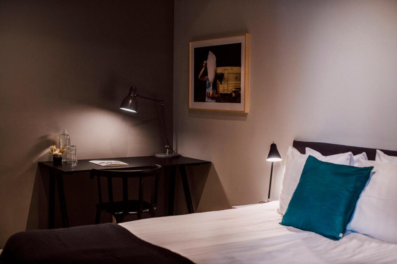 Second Home Apartments Asplund Солна Екстериор снимка