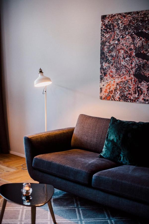Second Home Apartments Asplund Солна Екстериор снимка