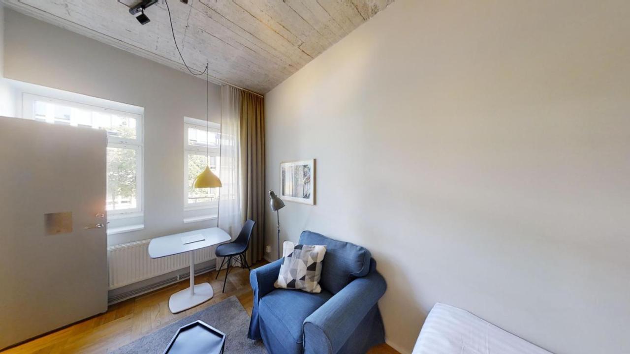 Second Home Apartments Asplund Солна Екстериор снимка