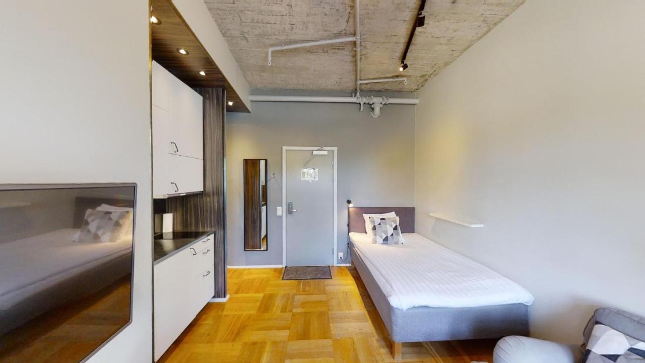 Second Home Apartments Asplund Солна Екстериор снимка