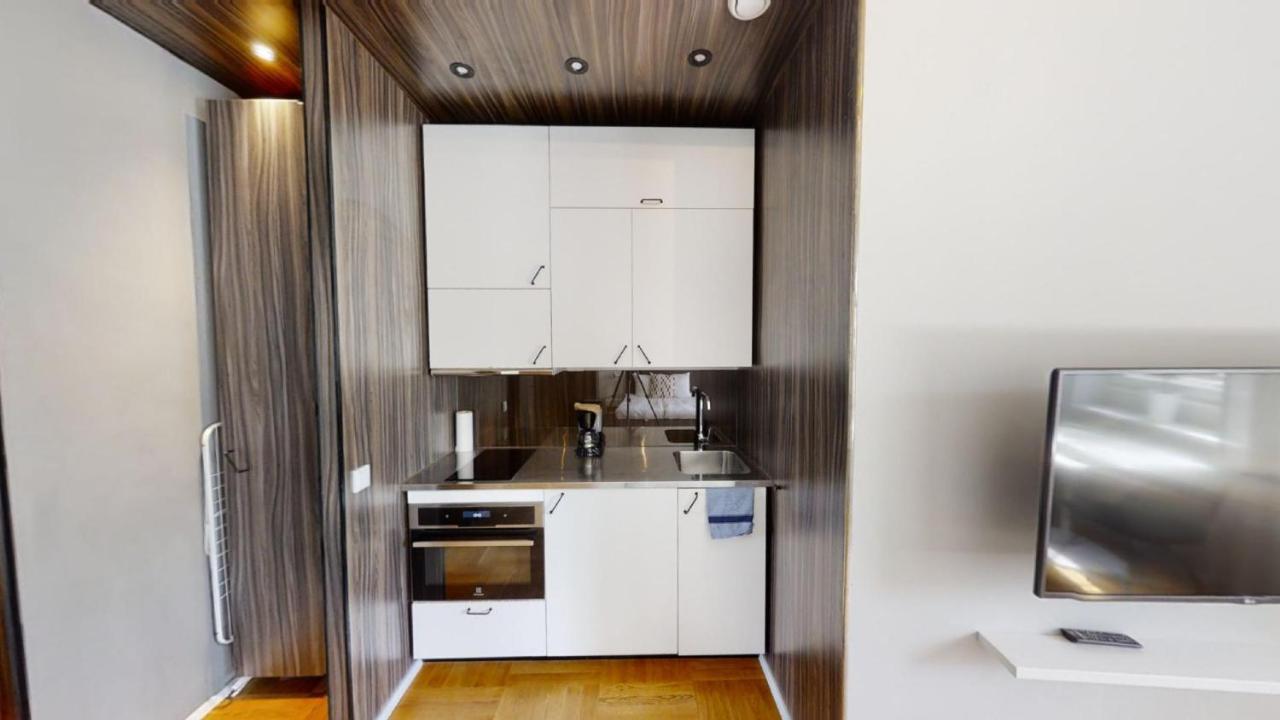 Second Home Apartments Asplund Солна Екстериор снимка