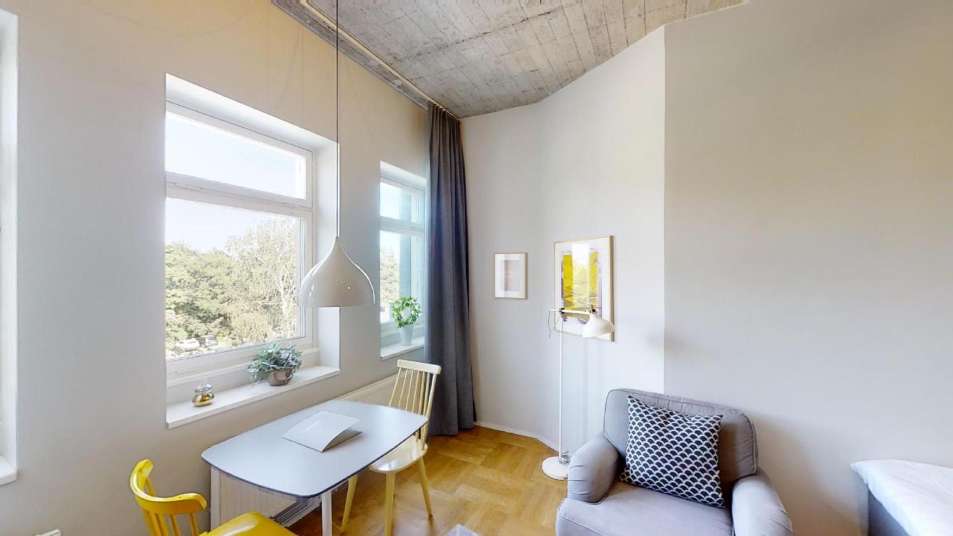 Second Home Apartments Asplund Солна Екстериор снимка