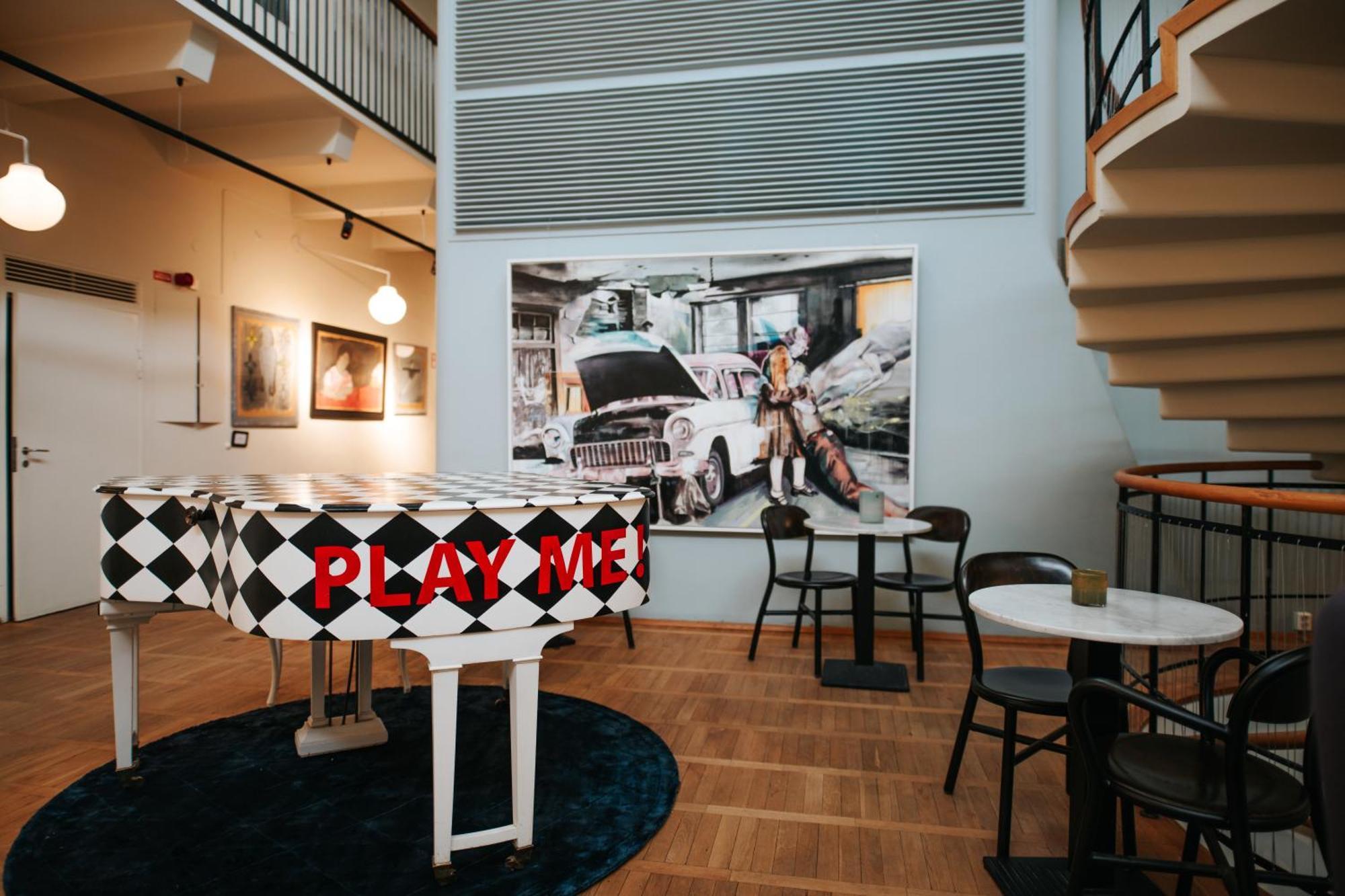 Second Home Apartments Asplund Солна Екстериор снимка